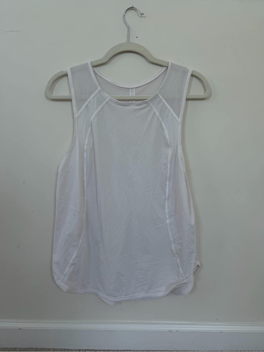 Lululemon Women’s White Sleeveless Athletic Tank Top